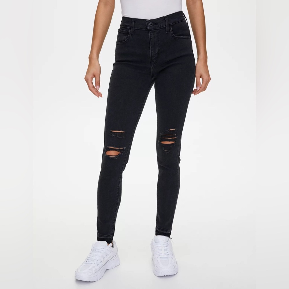 Levi’s 720 High Rise Super Skinny Jeans